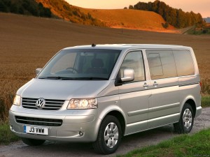 Volkswagen_Transporter_T5_1